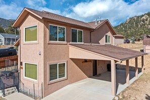 House, 4 Bedrooms | Exterior - Vista Grande Vacation Rental Home By Estes Park Homes 4 Bedroom Home by RedAwning (Estes Park)