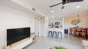 Condo, 1 Bedroom | Living area | Smart TV