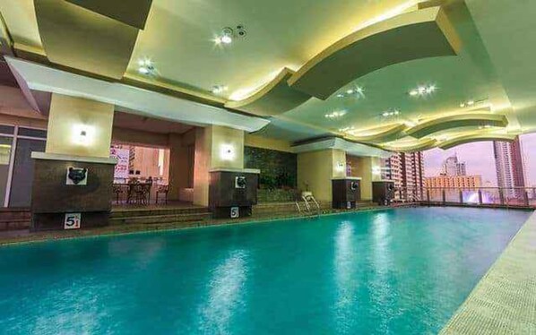 Pool - Manila Deluxe Room W Balcony 60% Discount This Month W Free Sauna & Pool Access (Manila)