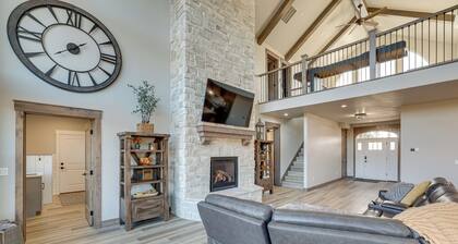 Spacious Mccall Home w/ Private Lake Access!
