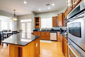 Nhà (4 Bedrooms) | Nội thất