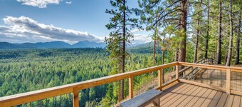 Suncadia Resort Condo: Balcony & Golf Course Views