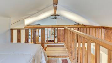 House (1 Bedroom) | Interior