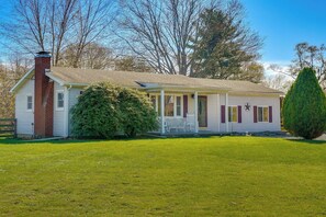 House (2 Bedrooms) | Interior - Hocking Hills Hideaway w/ Hot Tub & Fire Pit! (Rockbridge)