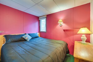 House (4 Bedrooms) | Interior - Hayward Cabin w/ Boat Slip + Fish House! (Hayward)