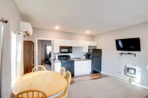 Apartment (1 Bedroom) | Interior