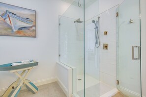 House (4 Bedrooms) | Interior - Canal Access & Pool: Lighthouse Point Getaway! (Pompano Beach)