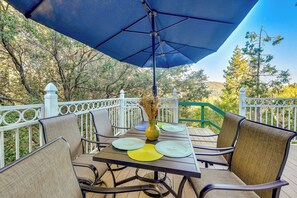House (4 Bedrooms) | Interior - Spacious Idyllwild Home w/ Mountain Views! (Idyllwild)