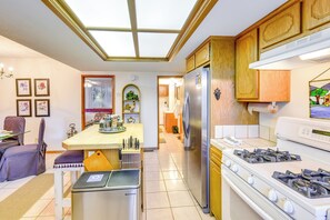 House (4 Bedrooms) | Interior - Spacious Idyllwild Home w/ Mountain Views! (Idyllwild)