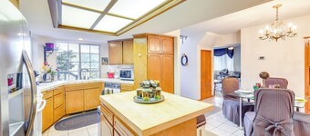 Spacious Idyllwild Home w/ Mountain Views!