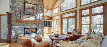 5 ไมล์ถึงสกีหุบเขาแซฟไฟร์: บ้านสำหรับครอบครัวแสนสงบ