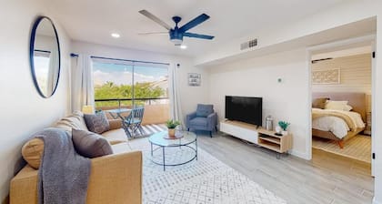 Central Scottsdale Location w/ Heated Pool & Spa