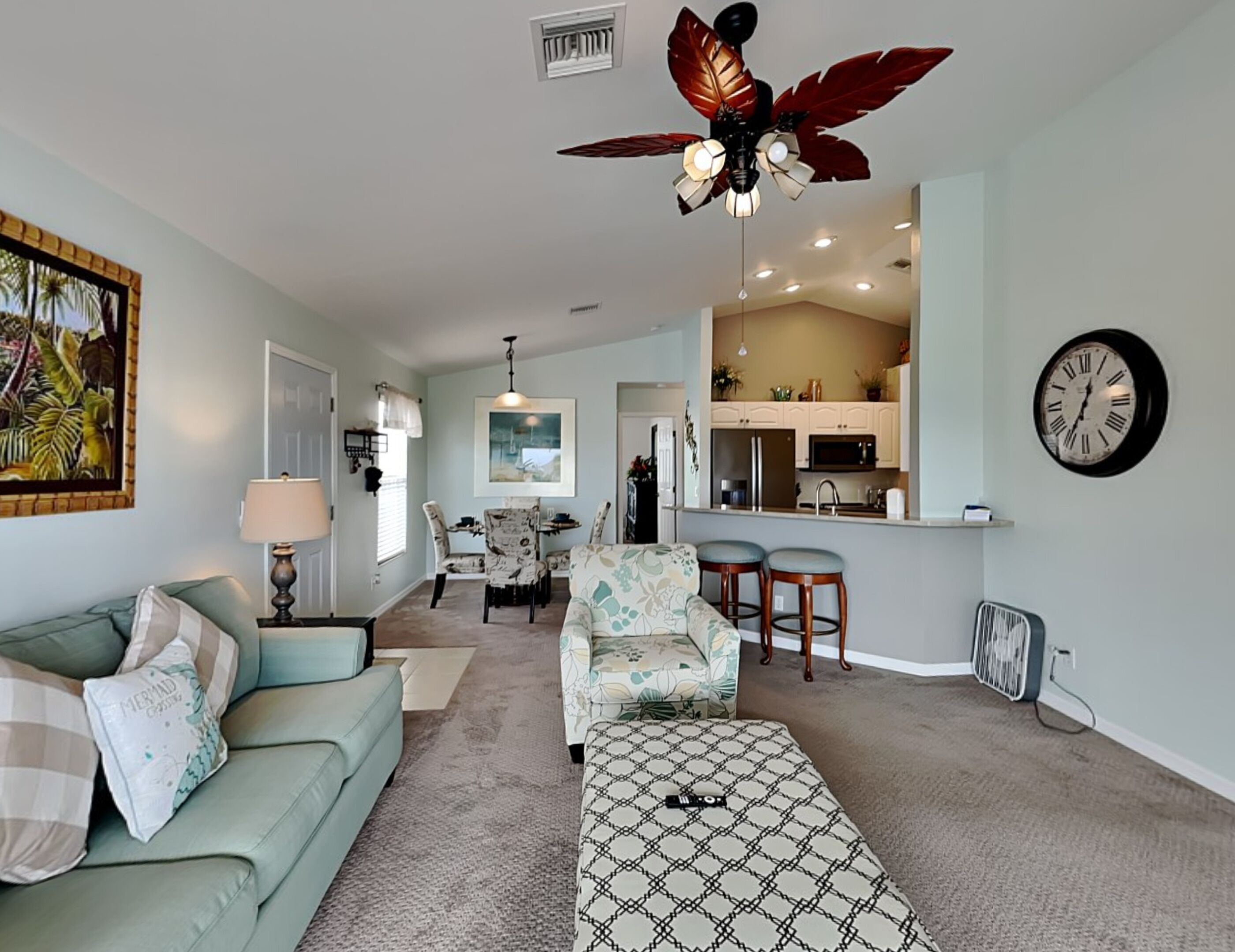 Mistress Of The Sea | Pet Friendly + 1/2 Mile to Beach Access!