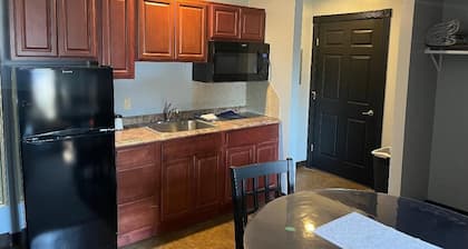Gamble Farm Inn and Suites