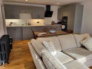 Living area - 7 Marygate Mews - Three Bedroom House, Sleeps 5 (York)
