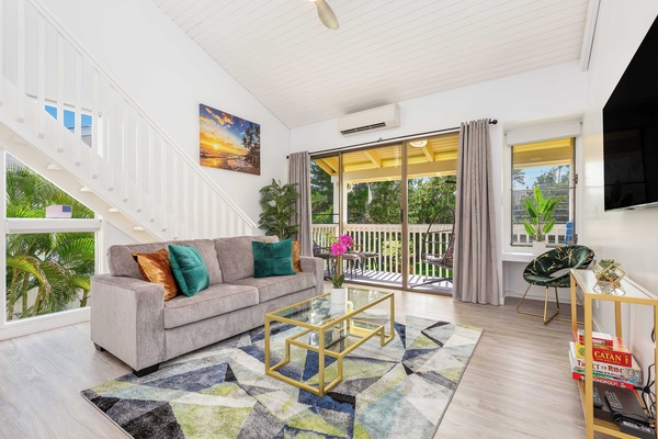 Renovated Gorgeous 2 Bedroom Turtle Bay Condo