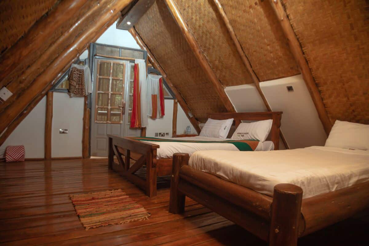 Deluxe Triple Room, Multiple Beds, Non Smoking, Garden View