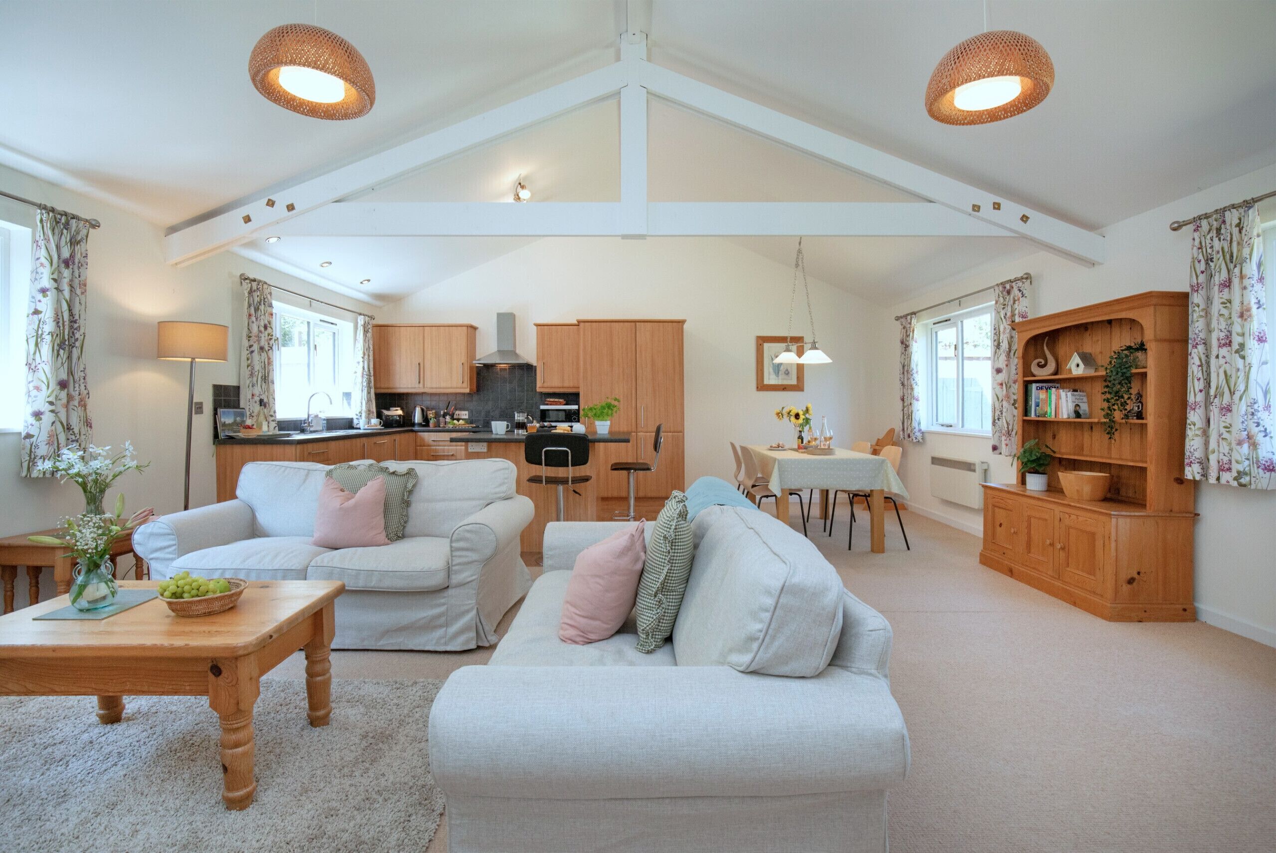 Televisie en een open haard