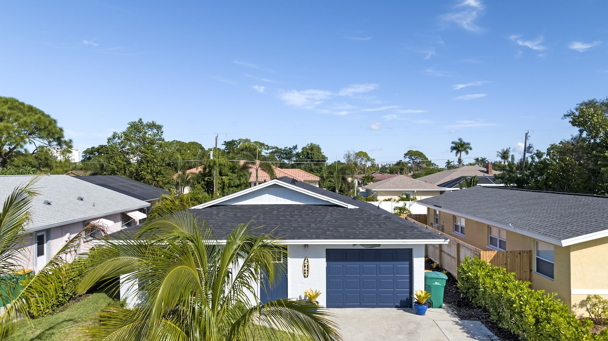 Photo 31 of Newly Renovated 3 bedroom 2 bath pool home