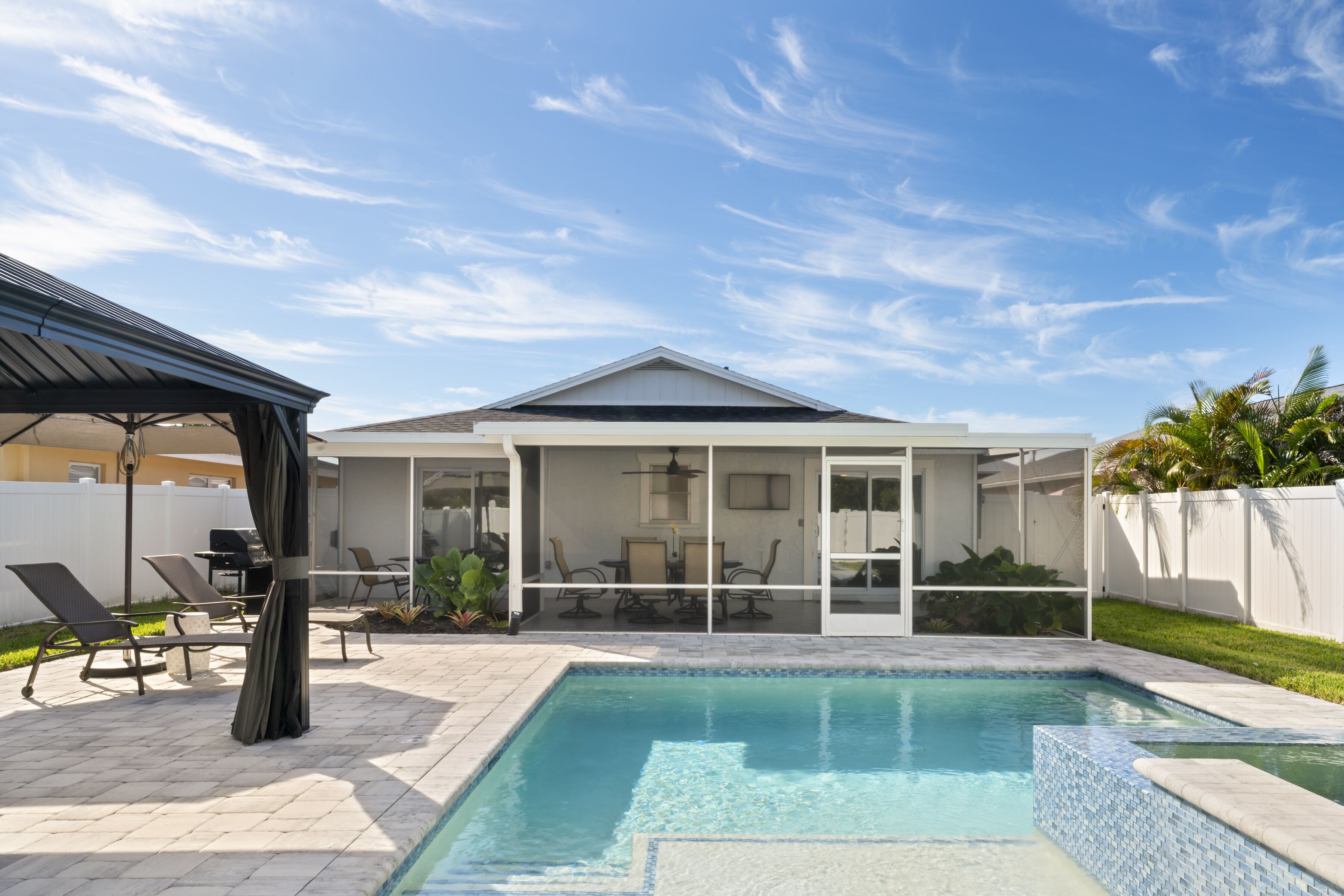 Newly Renovated 3 bedroom 2 bath pool home