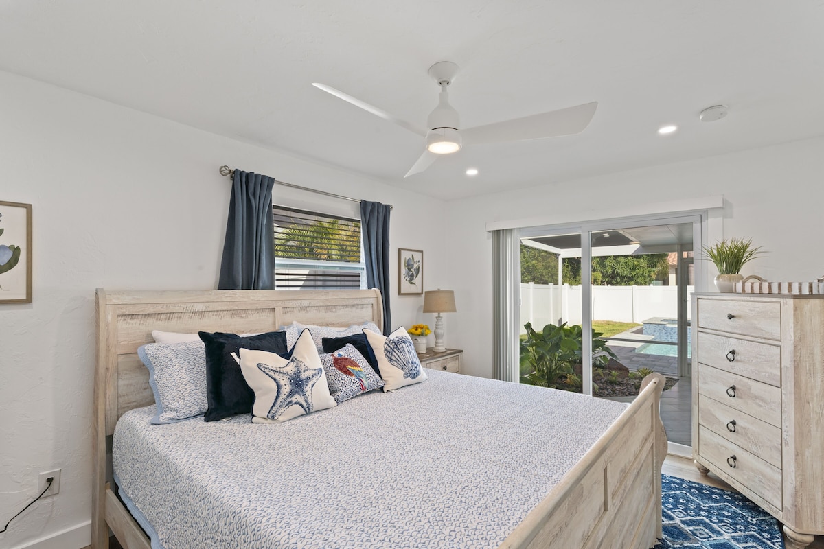 Photo 18 of Newly Renovated 3 bedroom 2 bath pool home