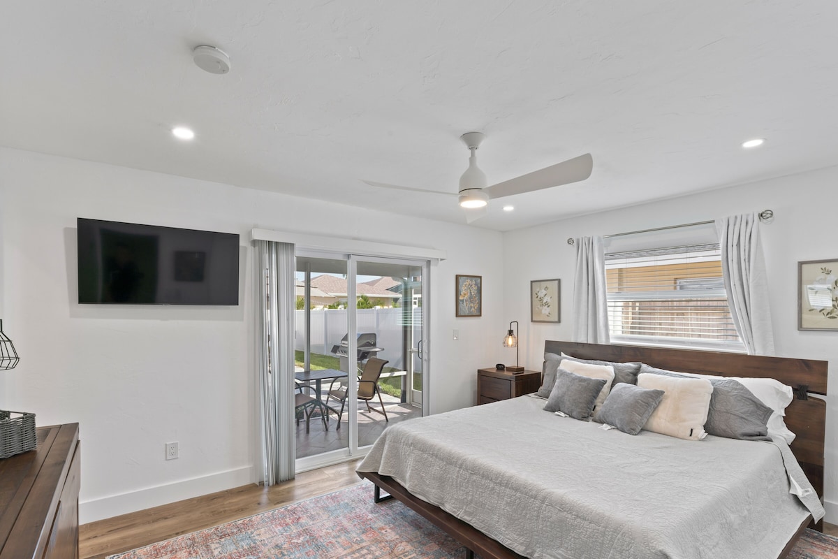 Photo 13 of Newly Renovated 3 bedroom 2 bath pool home