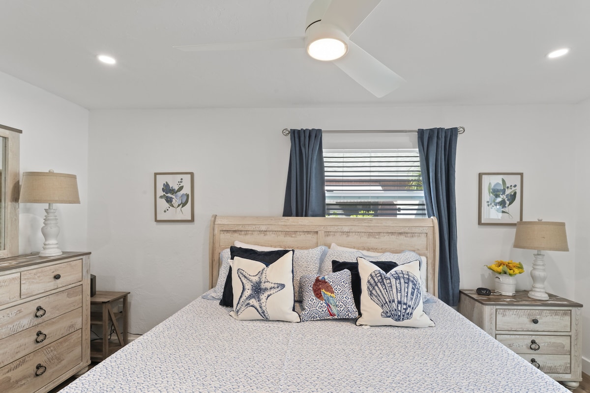 Photo 19 of Newly Renovated 3 bedroom 2 bath pool home