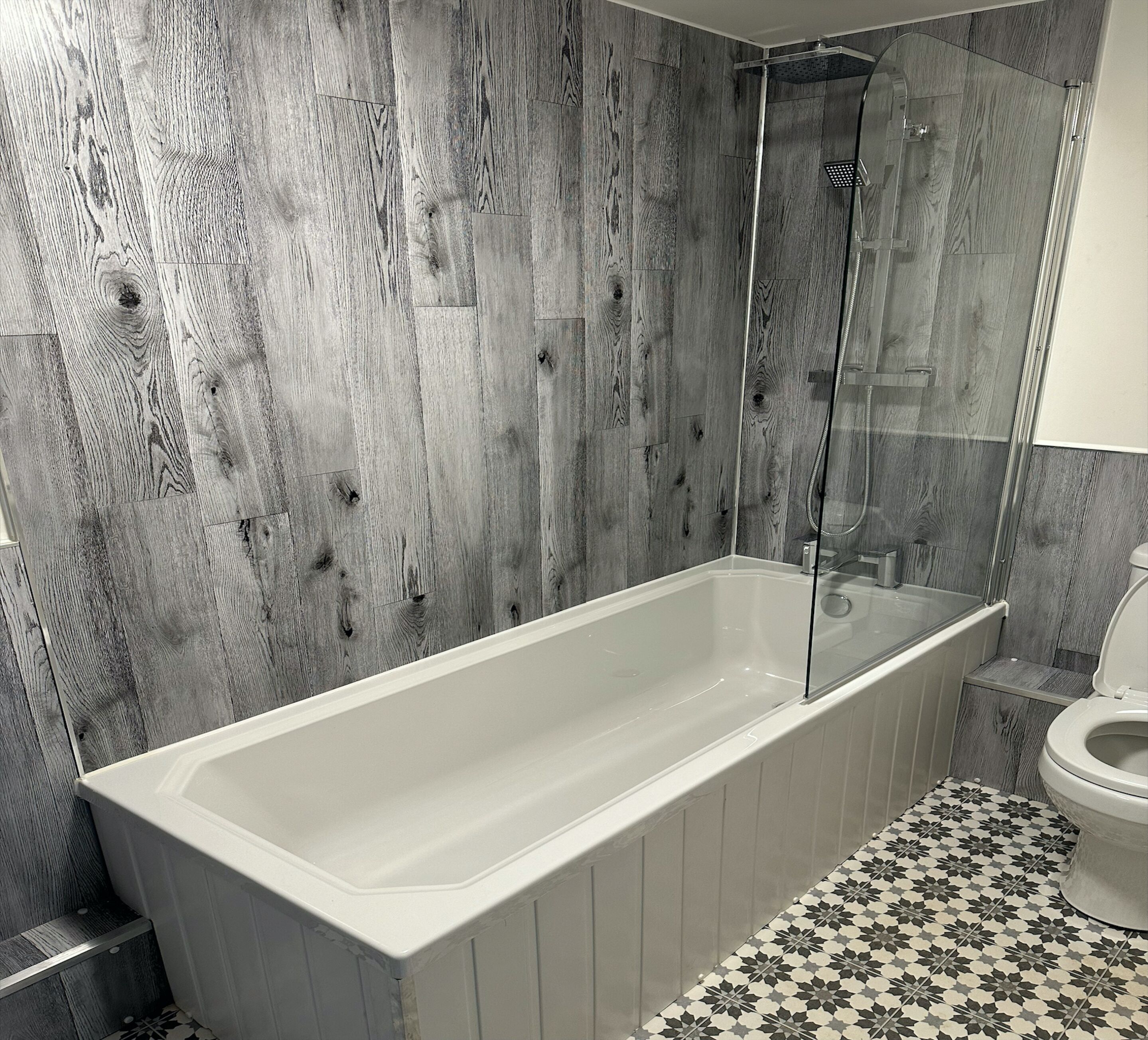 Executive House | Bathroom