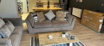 Cotswolds Large 4 Bed House Parking-Wifi