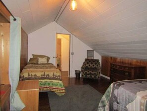 2 Schlafzimmer, Bügeleisen/Bügelbrett, Reisekinderbett, kostenloses WLAN