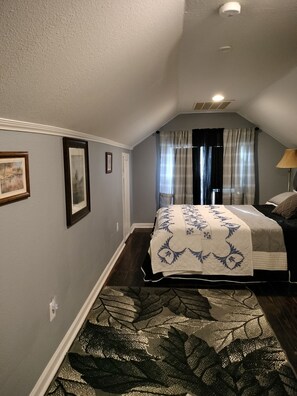 4 Schlafzimmer, Schreibtisch, kostenloses WLAN, Bettwäsche