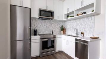 Microwave, dishwasher, cookware/dishes/utensils, dining tables