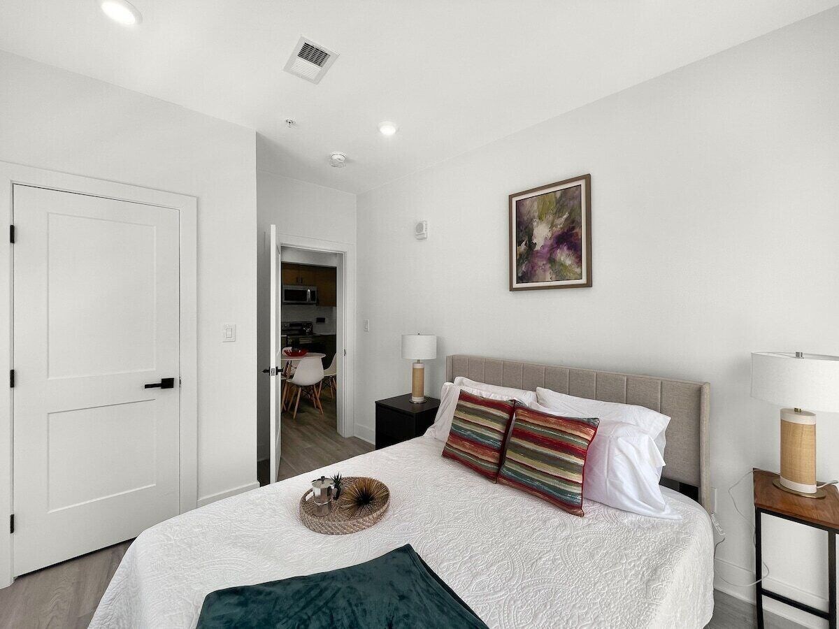 Upscale Capitol Hill Unit | Heart of Washington DC