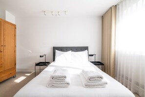 2 bedrooms, iron/ironing board