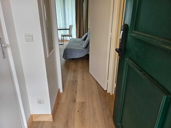 Interior - Appartement 2 Pièces aux Portes de Honfleur, Avec vue sur la Forêt ! (Équemauville)