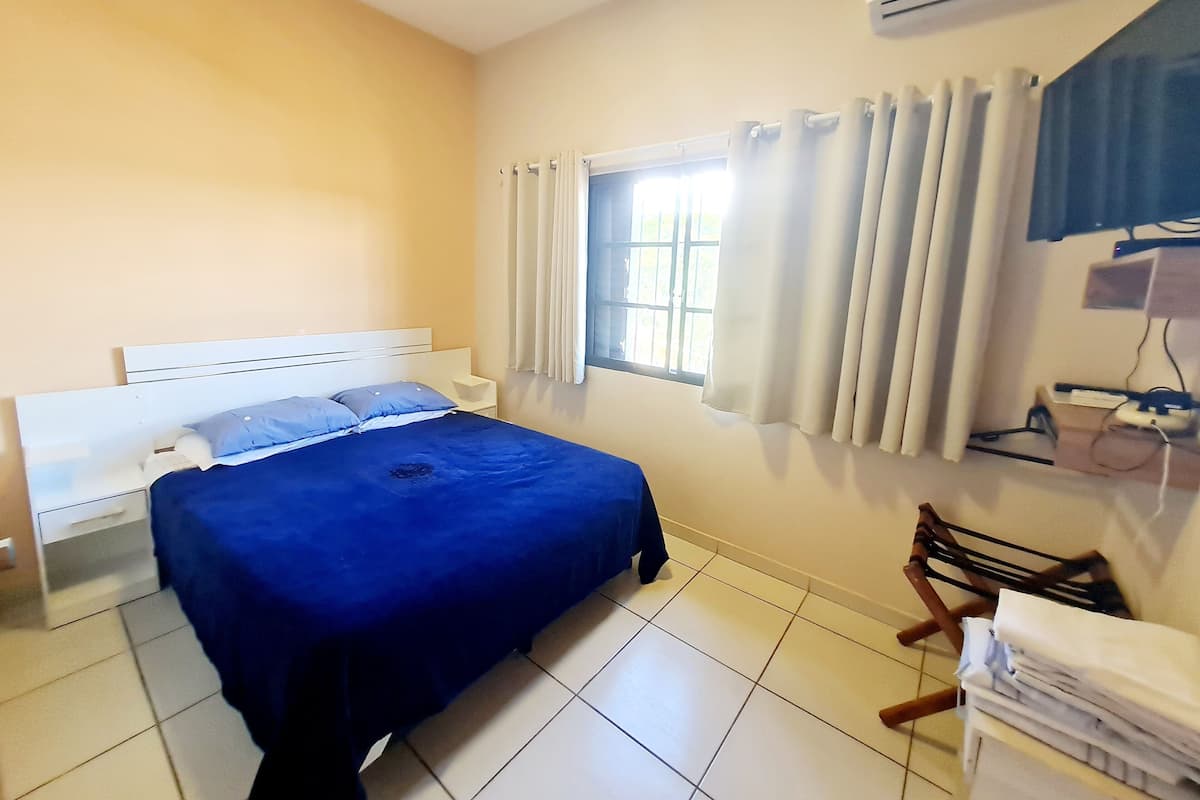 Superior appartement | 1 slaapkamer, verduisterende gordijnen, een strijkplank/strijkijzer
