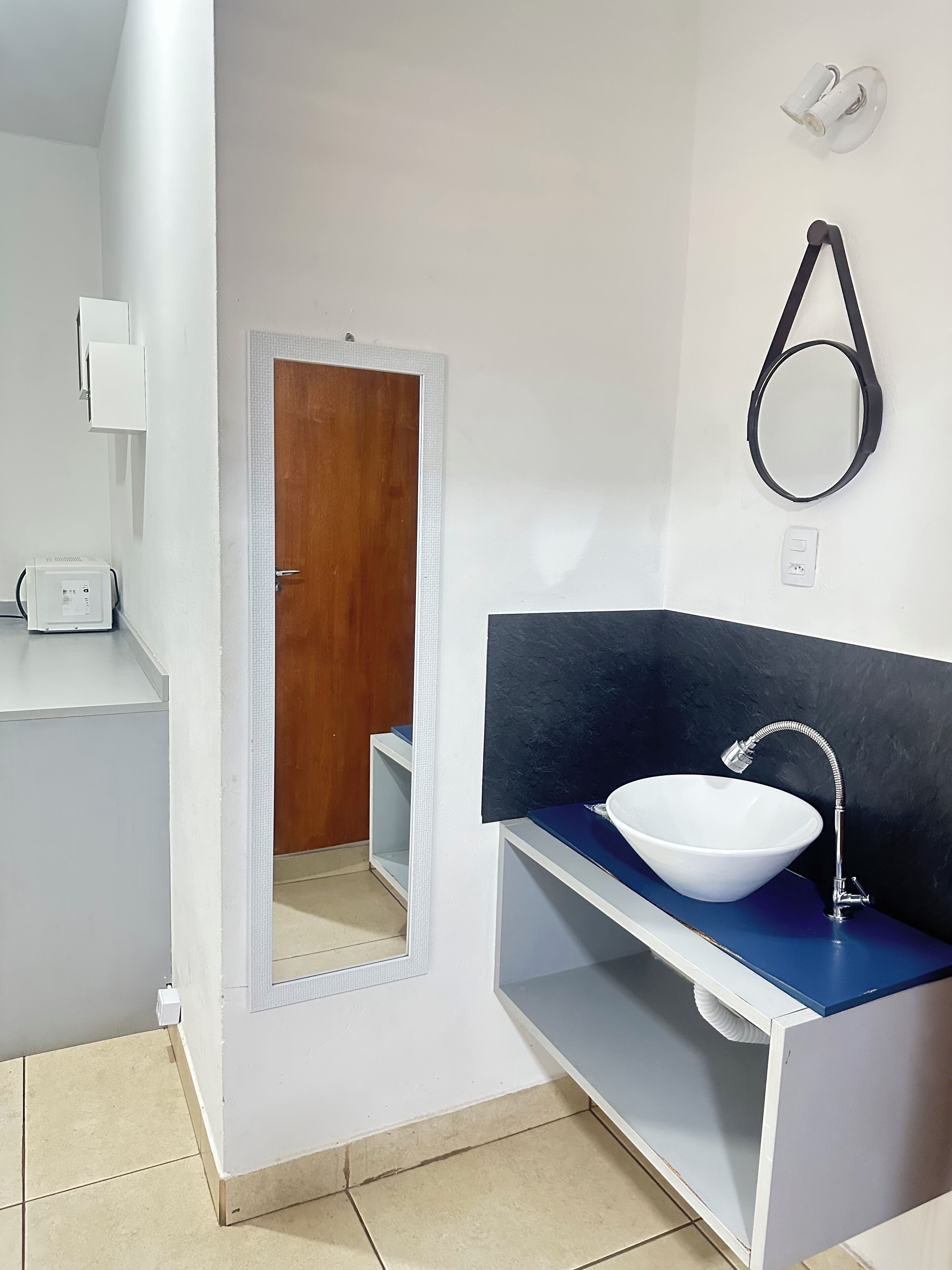 Habitación familiar | Cortinas opacas, tabla de planchar con plancha, wifi gratis