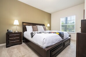 3 bedrooms, in-room safe, iron/ironing board, free WiFi - Fantastic - 3 bedrooms and 2 Bathrooms West Lucaya (Kissimmee)