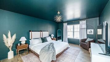 5 habitaciones, escritorio, cuna de viaje y wifi