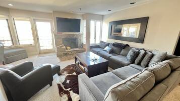 TV connectée, cheminée