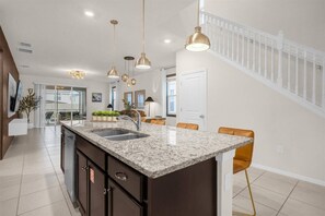 Interior - 7 Bedrooms/5.5 Bathrooms/ Windsor Island (3433 LW) (Davenport)