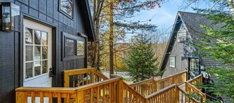A-Frame Cabin w/ Hot Tub Near Mt. Snow & VAST