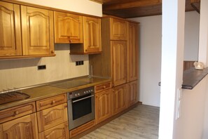 Private kitchen - Gemütliches Ferienhaus in Moselnähe mit Vielen Ausflugszielen in der Umgebung (Gamlen)