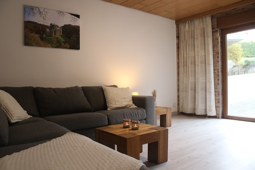 Gemütliches Ferienhaus in Moselnähe mit vielen Ausflugszielen in der Umgebung.