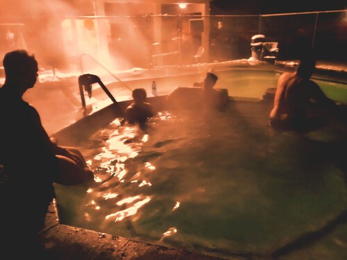 Relax in "Big Sky" Style just 3 blocks from the Symes Mineral Soaks!