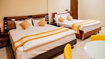Chambre Familiale | 1 chambre, fer et planche Ă  repasser, Wi-Fi gratuit