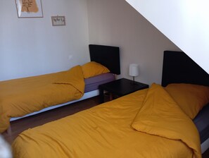 2 chambres, Wi-Fi gratuit, draps fournis