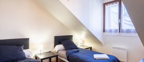 2 bedrooms, free WiFi, bed sheets