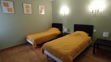2 chambres, Wi-Fi gratuit, draps fournis