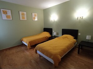2 habitaciones, wifi gratis y ropa de cama 